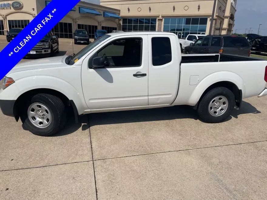 2021 Nissan Frontier S photo 1