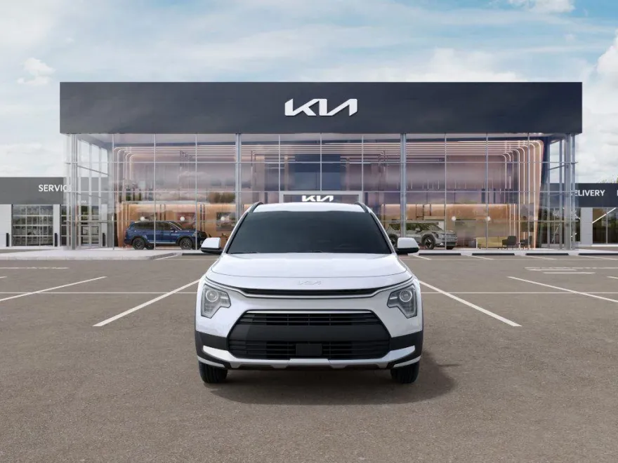 2025 Kia Niro EX photo 1