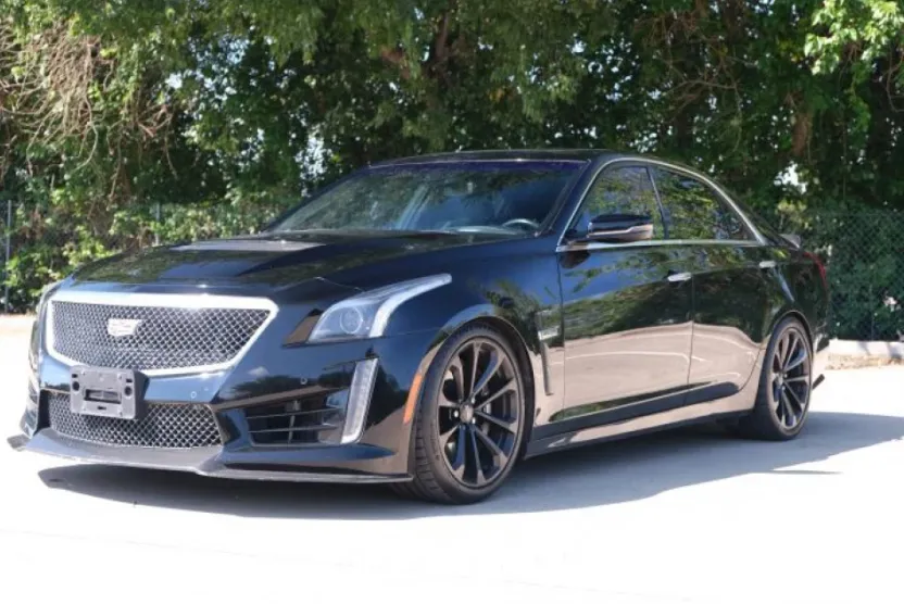 2019 Cadillac CTS V Sedan photo 1