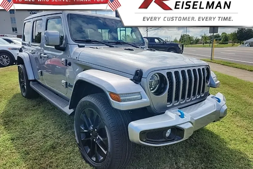 2021 Jeep Wrangler 4xe Unlimited Sahara High Altitude photo 1
