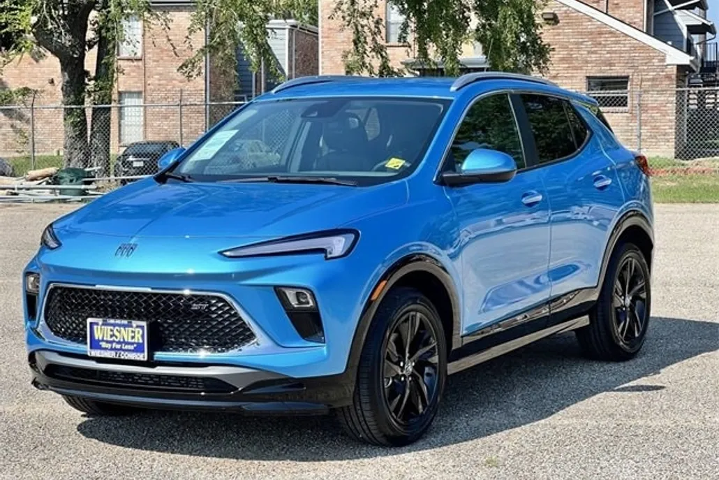 2026 Buick Encore GX Sport Touring photo 1