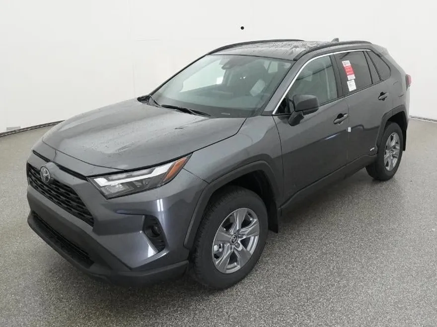 2025 Toyota RAV4 Hybrid LE photo 1