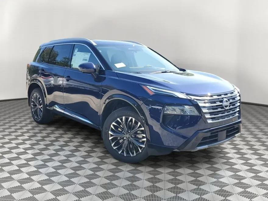 2025 Nissan Rogue Platinum photo 1