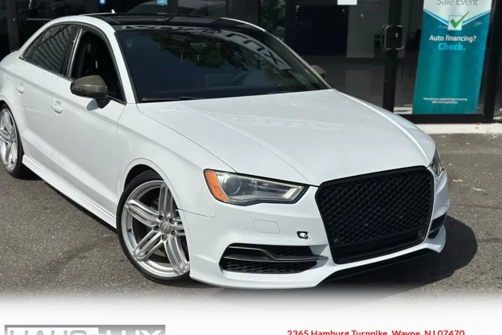 2016 Audi S3 Premium Plus photo 1