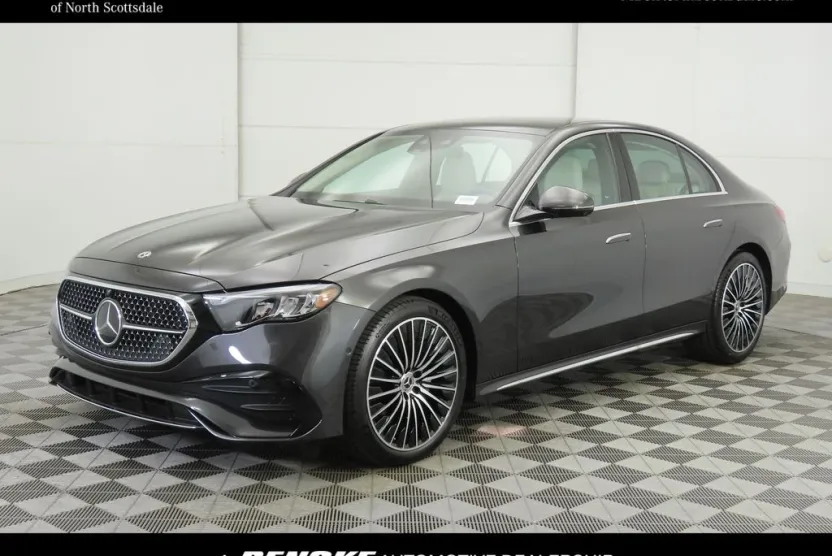 2026 Mercedes Benz E 350 4MATIC photo 1