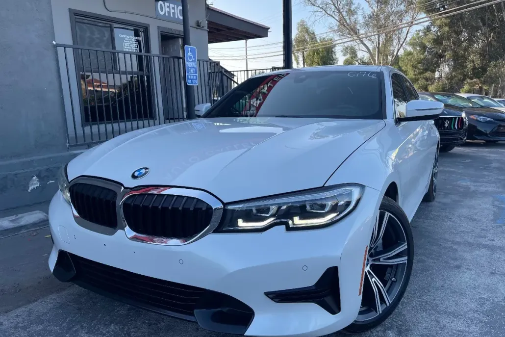 2019 Bmw 330i Sedan photo 1