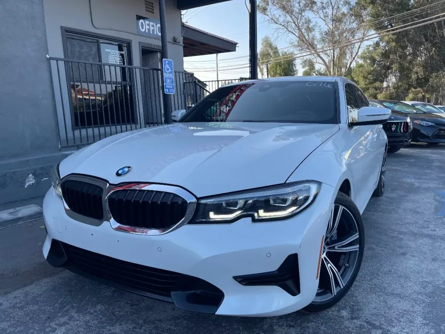 2019 Bmw 330i Sedan photo 1