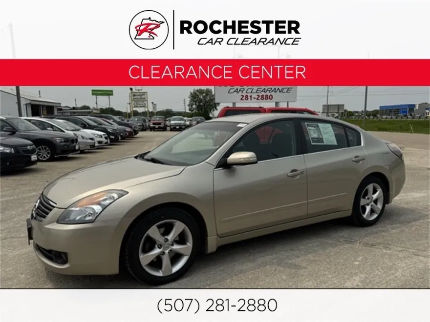 2009 Nissan Altima 3.5 SE photo 1