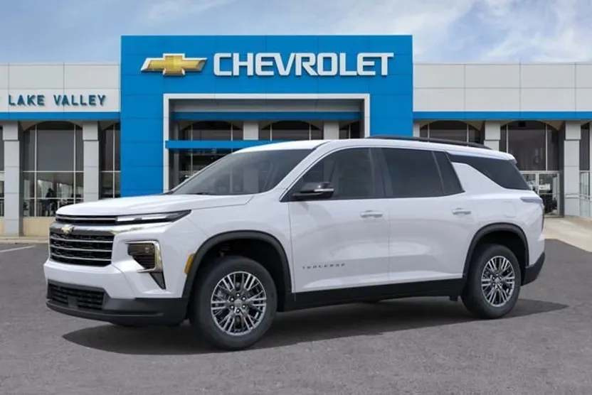 2026 Chevrolet Traverse photo 1