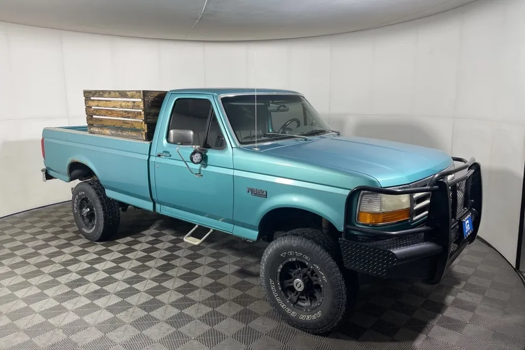 1997 Ford F-350 XLT photo 1