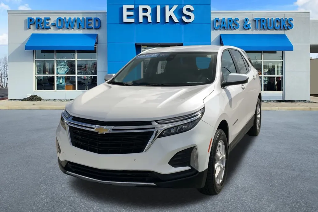 2022 Chevrolet Equinox LT photo 1