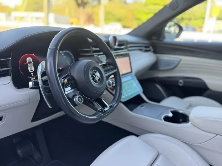 2023 Maserati Grecale Modena photo 1