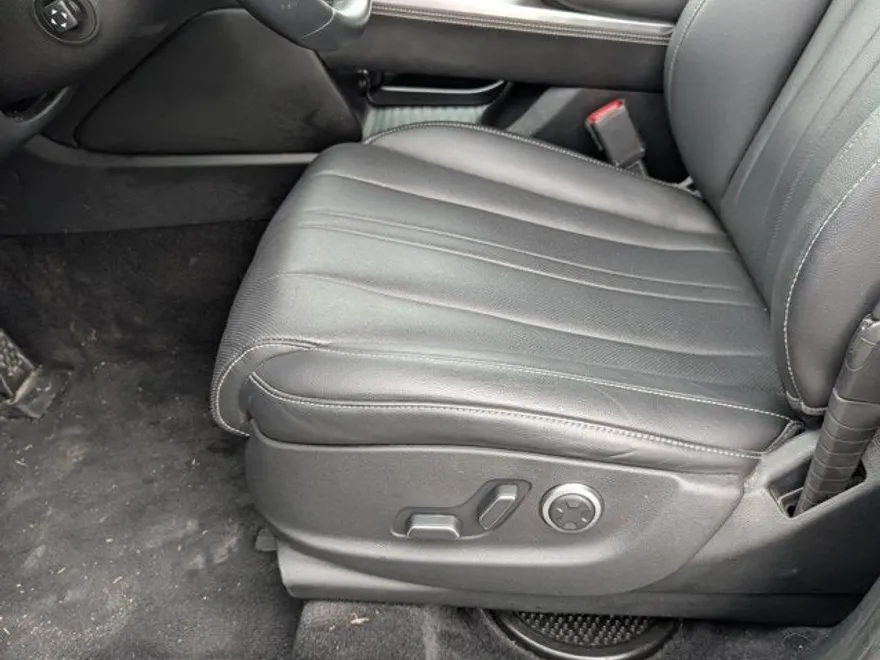 2024 Genesis GV80 2.5T photo 1