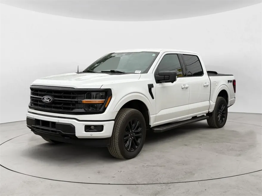 2024 Ford F-150 XLT photo 1