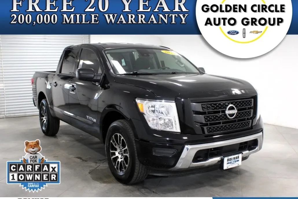 2024 Nissan Titan SV photo 1