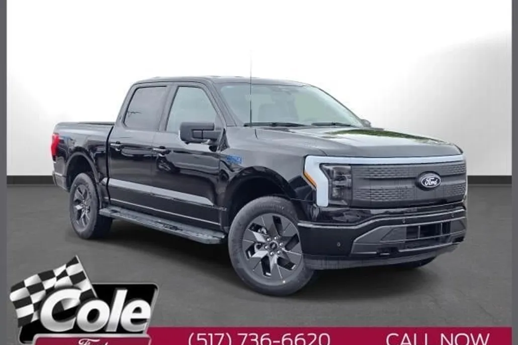 2025 Ford F-150 Lightning photo 1