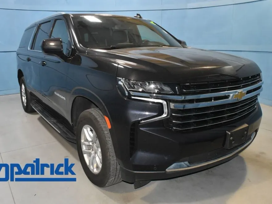 2024 Chevrolet Suburban LT photo 1