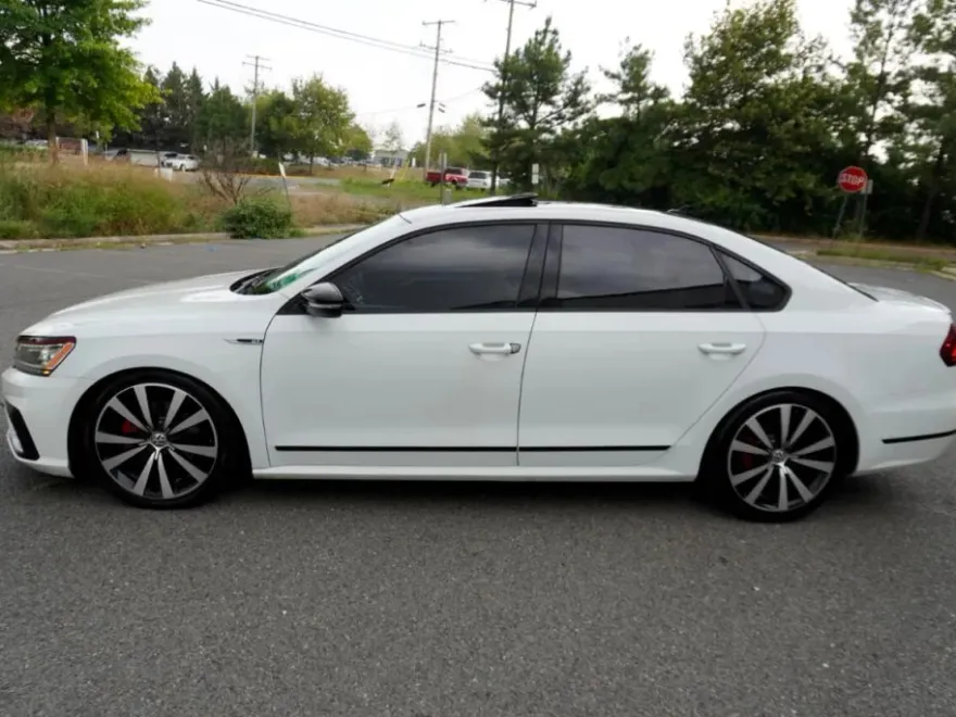 2018 Volkswagen Passat 3.6 V6 GT photo 1
