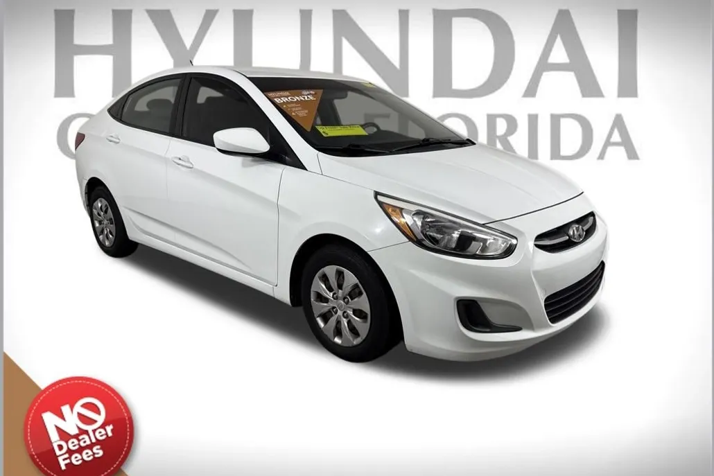 2015 Hyundai Accent GLS photo 1