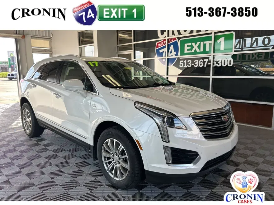 2017 Cadillac XT5 Luxury photo 1