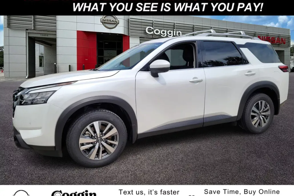 2025 Nissan Pathfinder SL photo 1