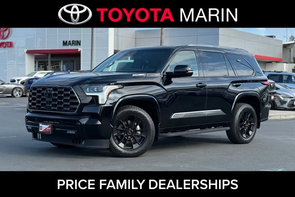 2025 Toyota Sequoia Platinum photo 1