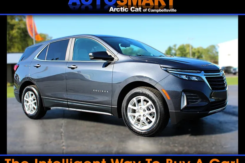 2022 Chevrolet Equinox LT photo 1