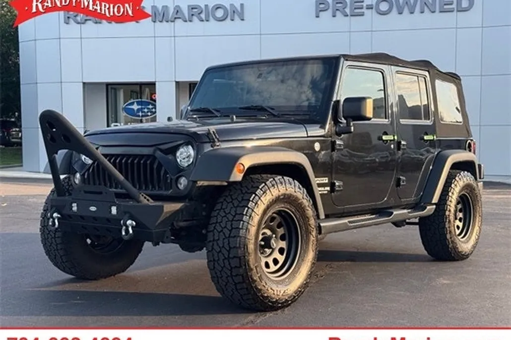 2017 Jeep Wrangler Unlimited Sport photo 1
