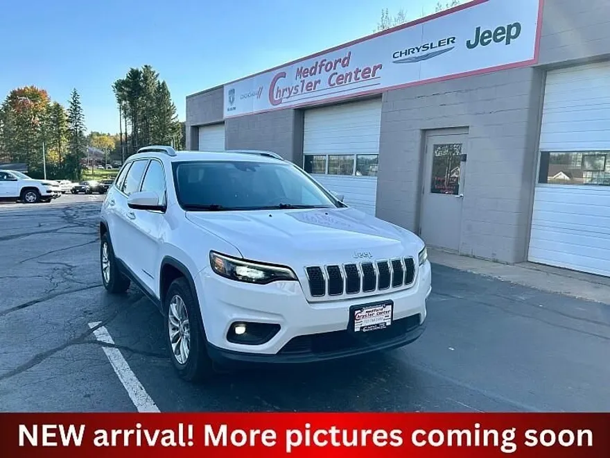 2021 Jeep Cherokee Altitude Latitude Lux photo 1