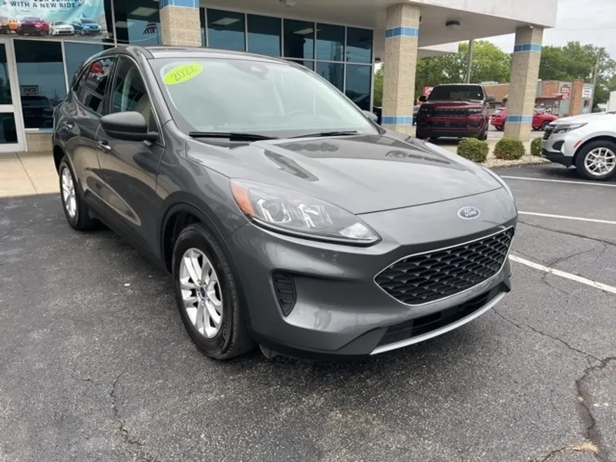 2022 Ford Escape SE photo 1
