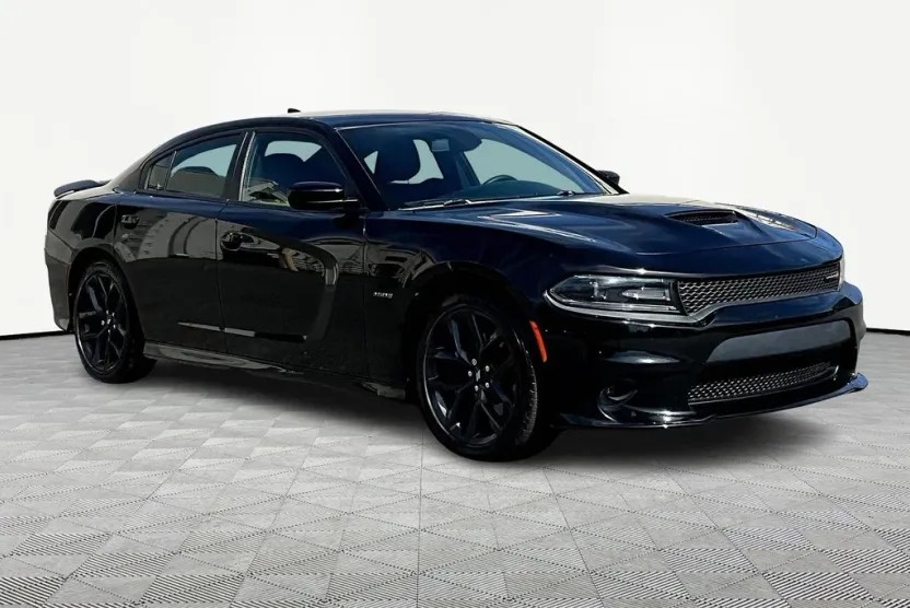 2019 Dodge Charger R/T photo 1