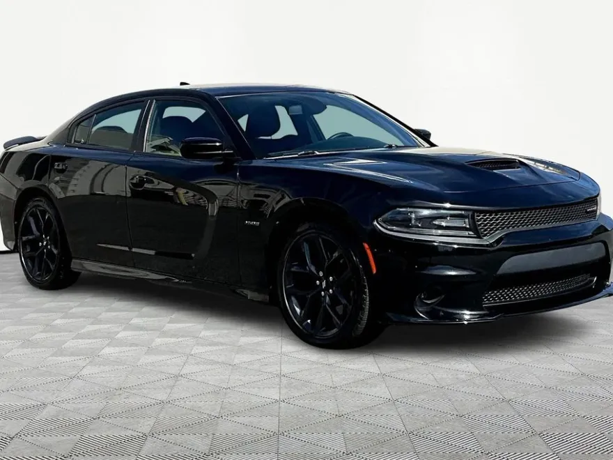 2019 Dodge Charger R/T photo 1