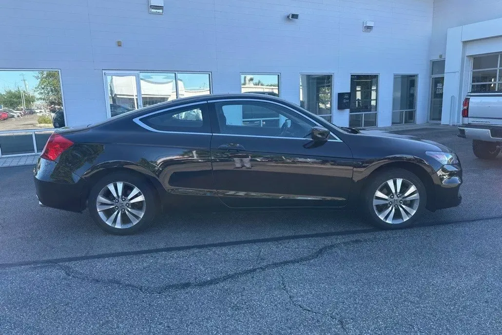 2012 Honda Accord EX photo 1