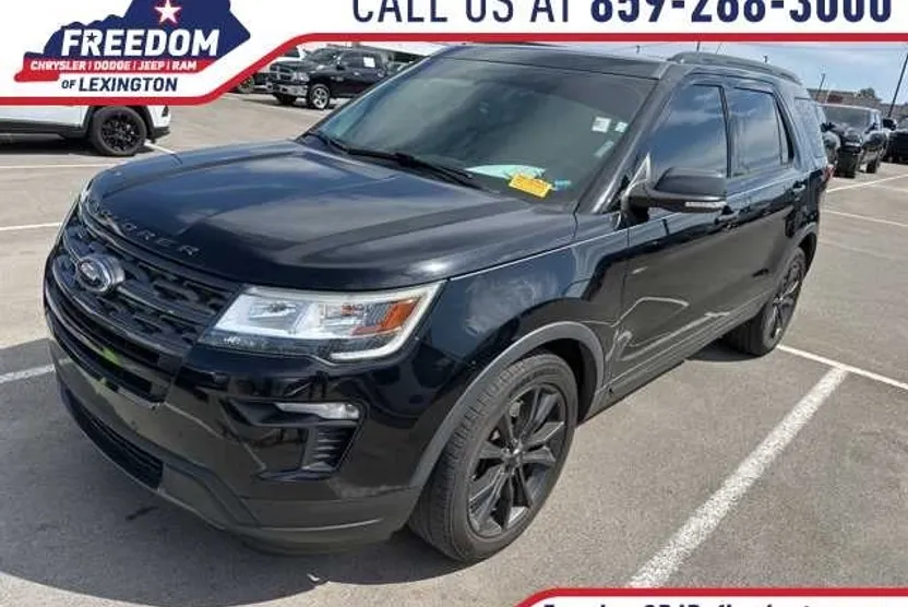 2018 Ford Explorer XLT photo 1
