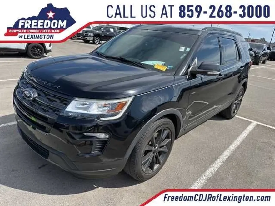 2018 Ford Explorer XLT photo 1