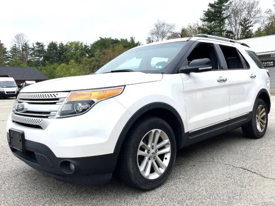 2013 Ford Explorer XLT photo 1