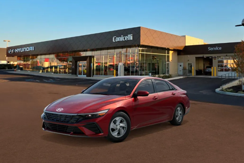 2025 Hyundai Elantra SE photo 1