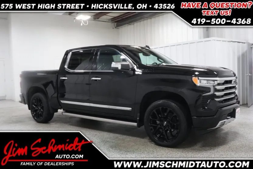 2024 Chevrolet Silverado 1500 High Country photo 1