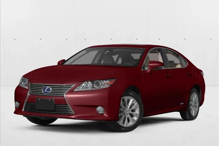 2014 Lexus ES 300h photo 1