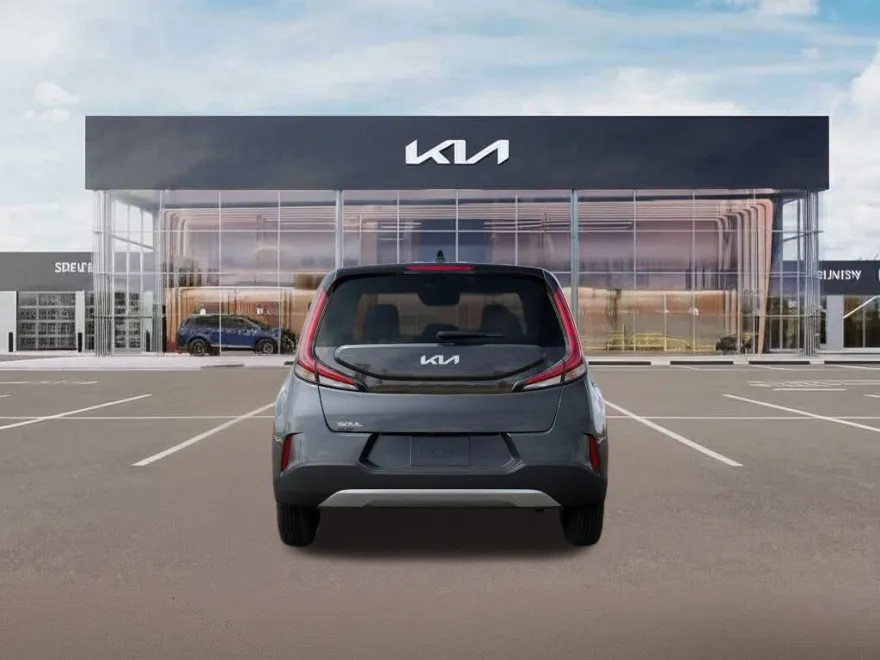 2025 Kia Soul LX photo 1