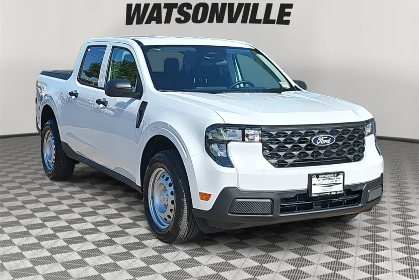 2025 Ford Maverick XL photo 1