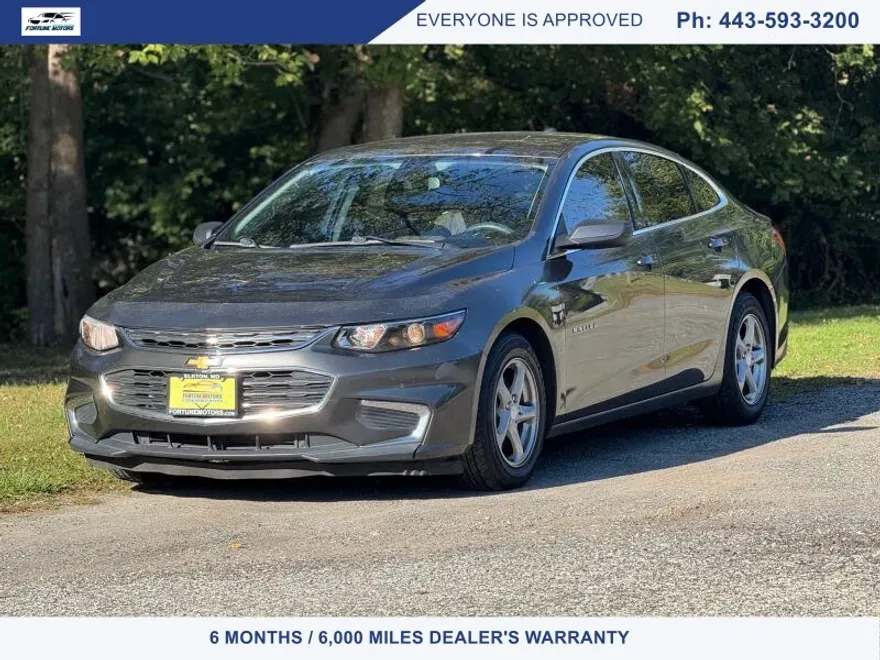 2018 Chevrolet Malibu LS photo 1