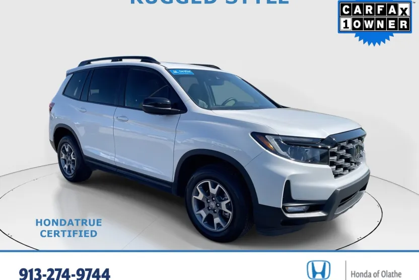 2023 Honda Passport Sport photo 1
