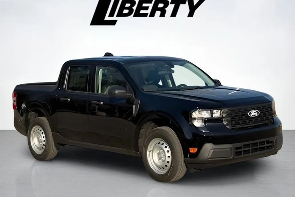 2025 Ford Maverick XL photo 1