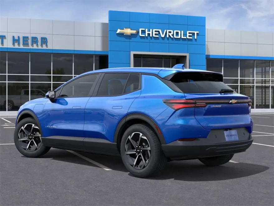 2026 Chevrolet Equinox EV 1LT photo 1