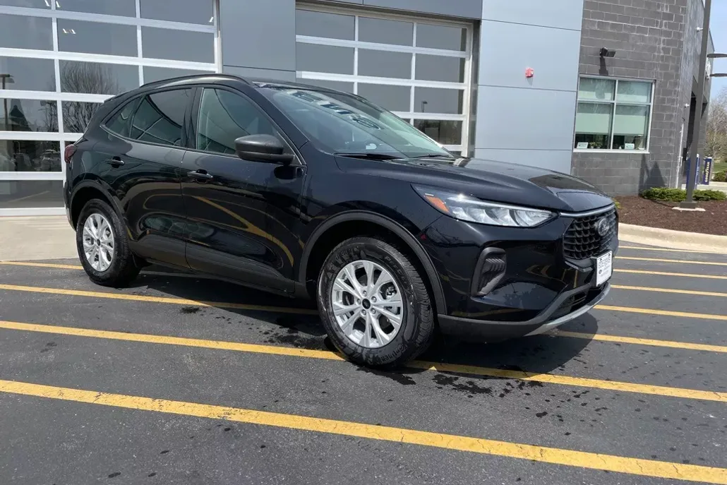 2025 Ford Escape Active photo 1