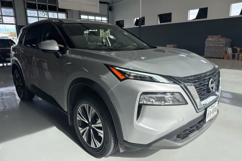 2023 Nissan Rogue SV photo 1