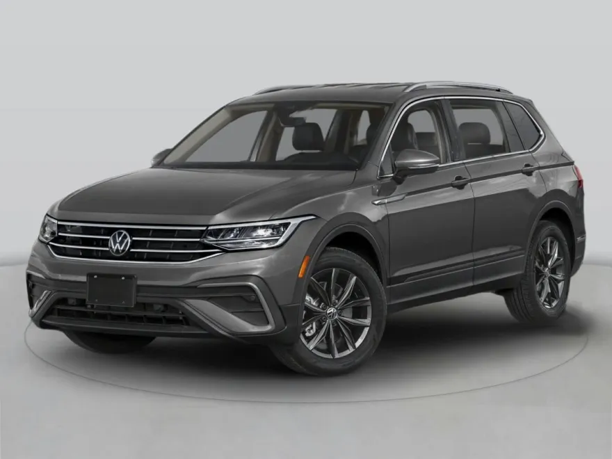2024 Volkswagen Tiguan Wolfsburg Edition photo 1