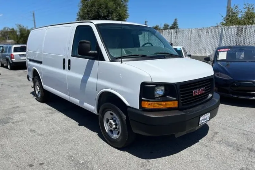 2014 Gmc Savana 2500 Cargo photo 1