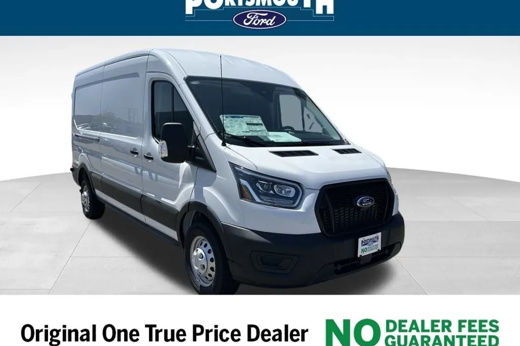 2025 Ford Transit Cargo Van photo 1